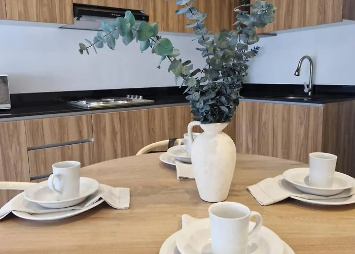 Super Cute Flat On 5th Ave In Pdc Steps From Apartamento