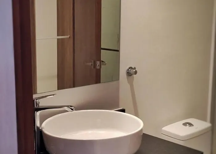 Super Cute Flat On 5th Ave In Pdc Steps From *